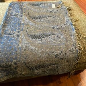 Pashmina scarf